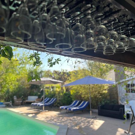 Chambre Seville - Mas Saint-Louis - Piscine Chauffee エーグ・モルト エクステリア 写真