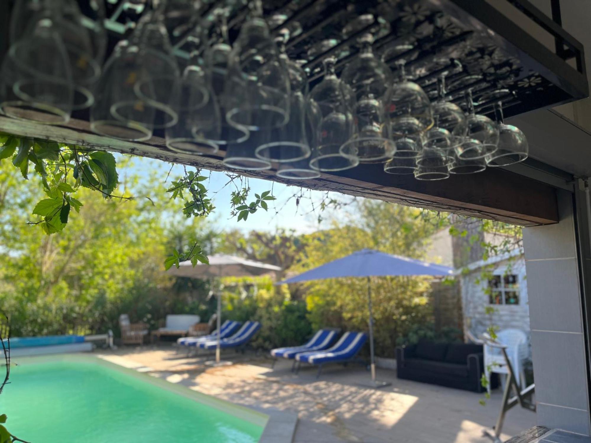 Chambre Seville - Mas Saint-Louis - Piscine Chauffee エーグ・モルト エクステリア 写真