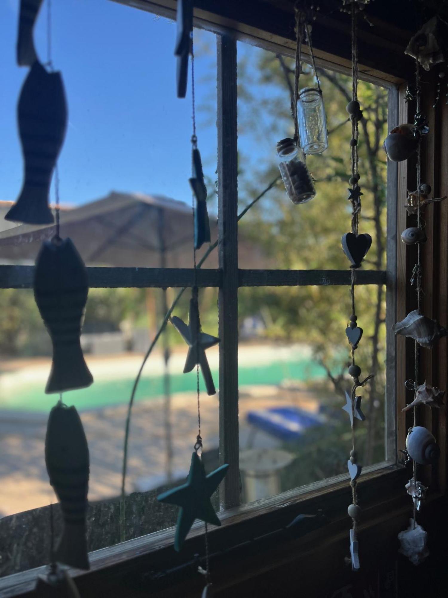 Chambre Seville - Mas Saint-Louis - Piscine Chauffee エーグ・モルト エクステリア 写真